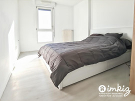 
                                                                                        Vente
                                                                                         Ivry-sur-Seine  4P rénové avec balcon et parking