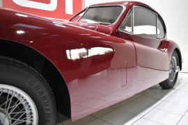 
                                                                                        Voiture
                                                                                         JAGUAR  XK 140 Coupé