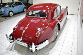
                                                                                        Voiture
                                                                                         JAGUAR  XK 140 Coupé