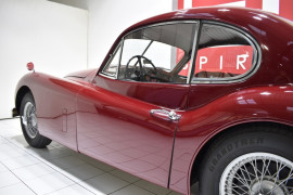 
                                                                                        Voiture
                                                                                         JAGUAR  XK 140 Coupé
