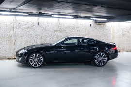 
                                                                                        Voiture
                                                                                         Jaguar XK R (2) V8 5.0 510