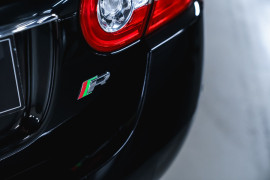 
                                                                                        Voiture
                                                                                         Jaguar XK R (2) V8 5.0 510