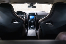 
                                                                                        Voiture
                                                                                         Jaguar XK R (2) V8 5.0 510