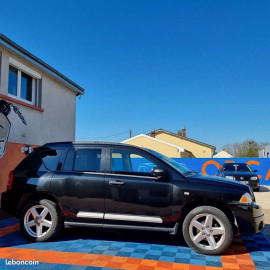 Voiture
Jeep Compass 2.0 CRD 4x4 1968cm3 140cv