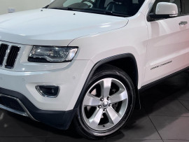 
                                                                                        Voiture
                                                                                         Jeep Grand Cherokee 3.0 V6 CRD Limited Plus SUV 5dr Diesel Auto 4WD Euro 5 (247 bhp)