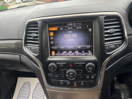 
                                                                                        Voiture
                                                                                         Jeep Grand Cherokee 3.0 V6 CRD Overland SUV 5dr Diesel Auto 4WD Euro 5 (247 bhp)