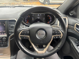 
                                                                                        Voiture
                                                                                         Jeep Grand Cherokee 3.0 V6 CRD Overland SUV 5dr Diesel Auto 4WD Euro 5 (247 bhp)