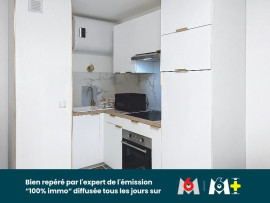 
                                                                                        Vente
                                                                                         Joli 2 piéce rénové avec terrasse