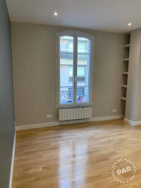 
                                                                                        Location
                                                                                         Joli 2 pièces 32 m² Paris 20ème, cuisine équipée