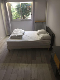 
                                                                                        Location
                                                                                         Joli 2 pièces meublé de 36 m² sur cour