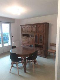 
                                                                                        Location
                                                                                         Joli meublé T2  au rez de chaussée