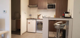 
                                                                                        Location
                                                                                         Joli studio 24m² dans un immeuble calme