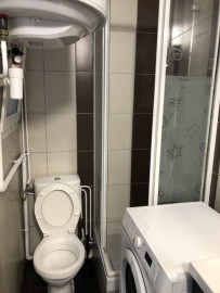 
                                                                                        Location
                                                                                         Joli studio a proximité de toutes commodités