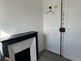 
                                                                                        Location
                                                                                         Joli studio au pied du métro Sablons Ligne 1 à Neuilly Sur Seine (loyer tout inclus)