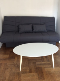 Location
Joli studio meublé à louer (loyer tout inclus)