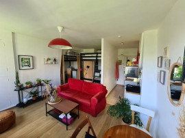
                                                                                        Location
                                                                                         Joli studio meublé de 25m² à deux pas du château