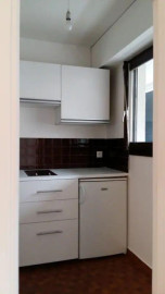 
                                                                                        Location
                                                                                         Joli studio, résidence sécurisée, grand balcon