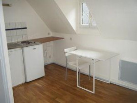 
                                                                                        Location
                                                                                         Joli studio rue des bons enfants