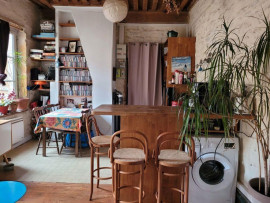 
                                                                                        Location
                                                                                         Joli T1 pentes de la Croix Rousse