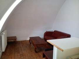 
                                                                                        Location
                                                                                         Joli T2 35m² gare château