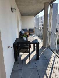 
                                                                                        Location
                                                                                         Joli T3 meublé avec terrasse et parking