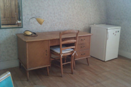 
                                                                                        Colocation
                                                                                         Jolie chambre