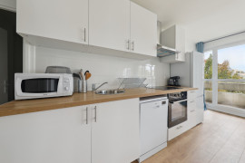 
                                                                                        Colocation
                                                                                         Jolie colocation refaite à neuf