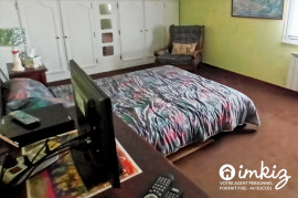 
                                                                                        Vente
                                                                                         Jolie maison 5 pièces de 150m2