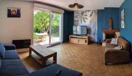 
                                                                                        Location
                                                                                         Jolie maison rénovée proche centre de St Jean