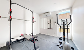 
                                                                                        Colocation
                                                                                         KER BAS 2