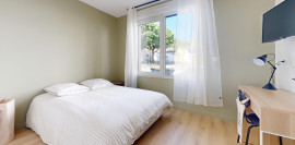 
                                                                                        Colocation
                                                                                         KER SAENS 1