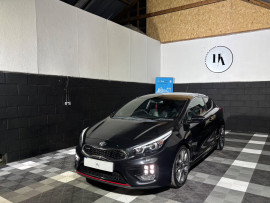 
                                                                                        Voiture
                                                                                         Kia ProCeed GT Tech