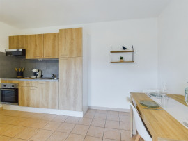 
                                                                                        Location
                                                                                         La coloc de la belle de mai