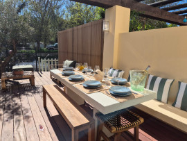 
                                                                                        Location
                                                                                         LA MAISON DU PETIT PORT. Entièrement rénovée en 2025. A 8mn de St Tropez ! (loyer tout inclus)