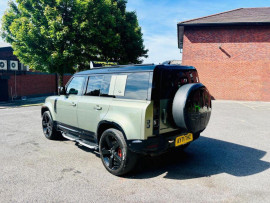 
                                                                                        Voiture
                                                                                         Land Rover Defender 3.0 P400 MHEV X SUV 5dr Petrol Auto 4WD Euro 6 (s/s) (400 ps)