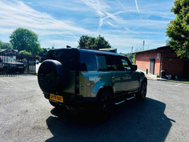 
                                                                                        Voiture
                                                                                         Land Rover Defender 3.0 P400 MHEV X SUV 5dr Petrol Auto 4WD Euro 6 (s/s) (400 ps)