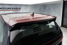 
                                                                                        Voiture
                                                                                         Land Rover Discovery 2.0 SD4 HSE Auto 4WD Euro 6 (s/s) 5dr