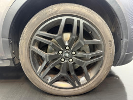 
                                                                                        Voiture
                                                                                         Land Rover Range Rover Evoque 2.0 TD4 HSE Dynamic Auto 4WD Euro 6 (s/s) 5dr