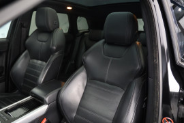 
                                                                                        Voiture
                                                                                         Land Rover Range Rover Evoque 2.0 TD4 HSE Dynamic Auto 4WD Euro 6 (s/s) 5dr