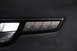 
                                                                                        Voiture
                                                                                         Land Rover Range Rover Evoque 2.0 TD4 HSE Dynamic Auto 4WD Euro 6 (s/s) 5dr