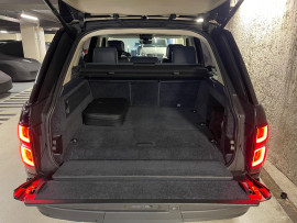 
                                                                                        Voiture
                                                                                         Land Rover Range Rover (IV.II) P400E