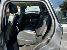 
                                                                                        Voiture
                                                                                         Land Rover Range Rover Sport 3.0 SD V6 HSE Dynamic SUV 5dr Diesel Auto 4WD Euro 6 (s/s) (306 ps)