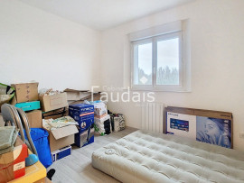 
                                                                                        Vente
                                                                                         LE DEZERT, IMMEUBLE AVEC 3 APPARTEMENTS