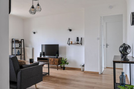 
                                                                                        Location
                                                                                         Le Rabateau