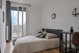 
                                                                                        Location
                                                                                         Le Rabateau