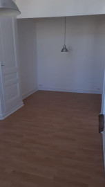 
                                                                                        Location
                                                                                         Les Brotteaux