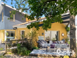 
                                                                                        Vente
                                                                                         Les dunes, l’océan, maison atypique avec piscine