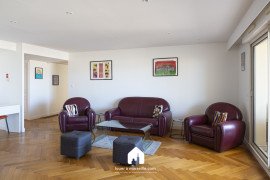 
                                                                                        Location
                                                                                         Les Hauts de Breteuil