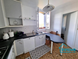 
                                                                                        Vente
                                                                                         Les Prés en dernier étage appartement 3 chambres