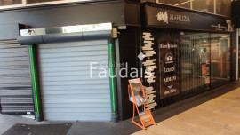
                                                                                        Location
                                                                                         Local commercial  44 m2